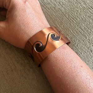 Vintage Mid Century solid Copper and Black wave cuff Bracelet